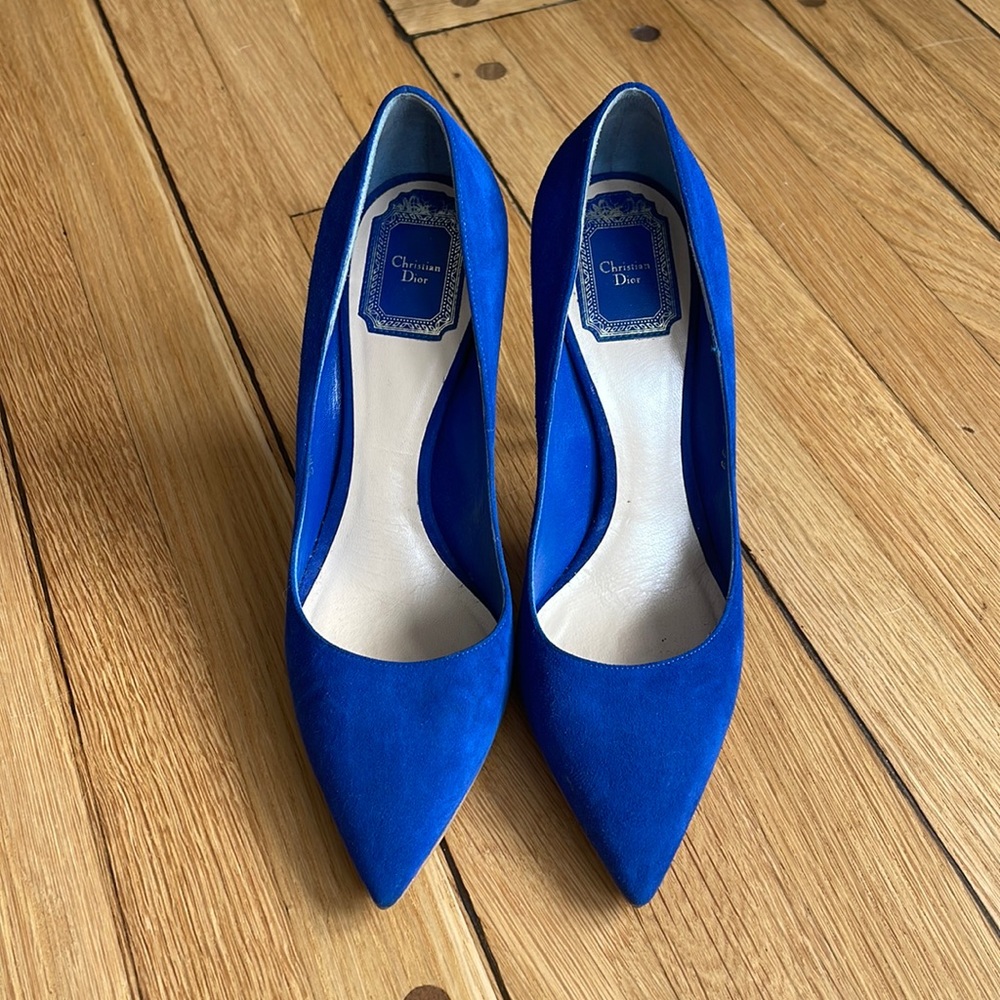 Christian Dior Suede Pumps